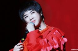 天娱力捧华晨宇揭秘 除了他的才华还有华晨宇家庭背景