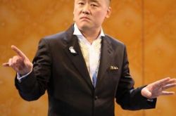 周立波为什么坐牢？有什么内幕吗