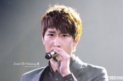 周觅脑残事件是怎么回事？明星的个人素质参差不齐