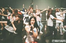 BNK48爆成员内斗 Jib长相不达标不想看到队长 