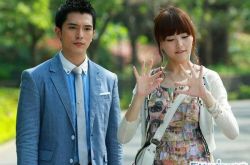 邱泽分手唐嫣遭狂轰渣男 5年难走出阴霾