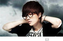 许嵩女朋友是谁？许嵩的女友死了吗？