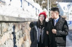 奶茶妹妹爆婚变甩刘强东 圣诞节1张合照泄漏现况