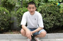 屈楚萧真的是富二代吗？为什么他的资源那么好