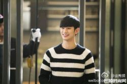 昔日人气都教授  金秀贤为何过气这么快