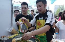 衣云鹤是德云社的吗 衣云鹤为什么不说相声