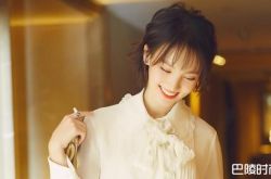 金晨贾乃亮稳居热搜怎么回事？金晨怎么这么下贱呢