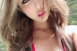 雪碧方祺媛公开整容 砸100万全身9处都动刀