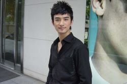 张晓晨的脸怎么回事?曾因面部致命缺陷影响星途