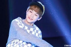 钟辰乐nct家里很有钱么？上海市中心挖笋是什么梗