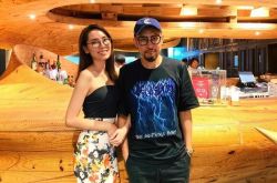 mc热狗公开草粉什么鬼？辣模女友家里很性感啊