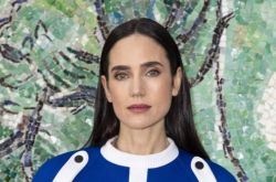 詹妮弗·康纳利三级有什么？新汤女郎49岁气场超强