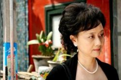 黄梅莹第一任老公是谁 结婚多年感情不离不弃