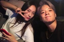 艺人Amber刘逸云太中性遭酸 Krystal超暖关系