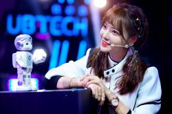 朱容君兔子牙的黑历史 整容事件是真的吗