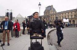 乙武洋匡出轨50女人怎么做到的 终于站起来五体满足了