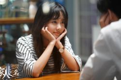 谭松韵经纪人被抓包 diss宋茜没作品被骂爆了