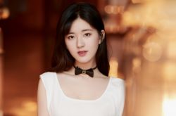 赵露思黑历史揭秘 17岁同居前男友曝光