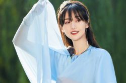 郑爽张翰世纪同台 男方出面回应复合了