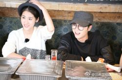 华晨宇被传交往张碧晨劈腿邓紫棋怎么回事