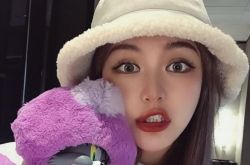 郑爽曾留言你的文字还爱他 周扬青衰被骂爆