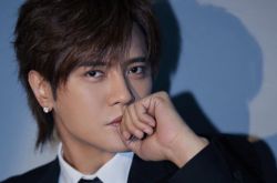 罗志祥推新专辑还开新频道 粉丝开骂脑子锈透了