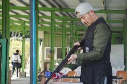 赵骏亚遭爆虐打前女友 母子联手骗警察