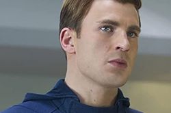 克里斯·埃文斯巨丁后又惹议 女粉全暴动受不了