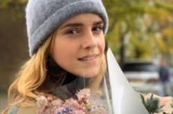 艾玛沃森特爆冲离开片场 导演发文吐真相