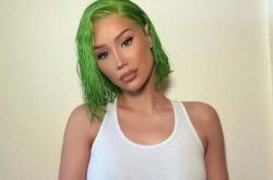 Iggy Azalea生完孩子后依然抢手 公开粉丝变态私人讯息