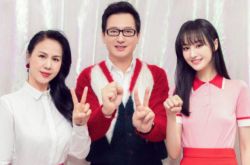 郑爽妈遭爆抢人妖舞台 父女俩都装不认识