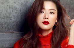 全智贤爆婚变离婚 结婚青梅竹马9年男友去年分居