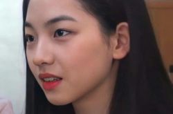 aespa Karina昔日旧照爆整形是真的吗？