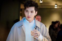 吴亦凡性丑闻4年前就预言 微博易经分析他的八字命格