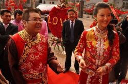 车晓前夫败光百亿家产惨况曝光 