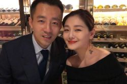 汪小菲刚离婚 被狗仔爆早有新欢约会嫩妹