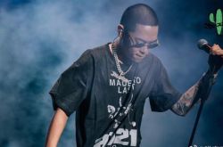 弹壳失控打人怎么回事 爆他骚扰我老婆