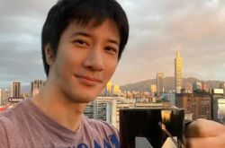 王力宏控李靓蕾并非一毛钱都没拿