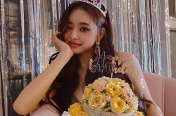 宋智雅用假货拍精品 爸爸身份爆争议