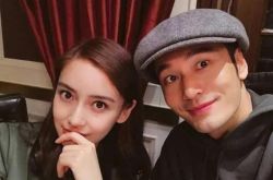 黄晓明曾为Baby立铜像怎么回事