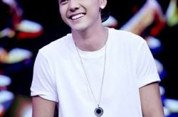 陈伟霆生活照图片帅气依旧 《老九门》新造型颜值爆表 