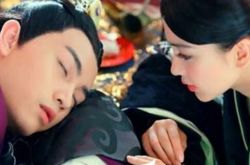 云中歌陈晓杨颖激情照流出 两人暧昧醉酒大婚 