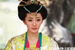 美人谋律定妆照曝光 网友直呼辣妈杨幂扮相美艳 