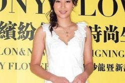 潜行狙击徐子珊吻戏受关注 电视剧被吐槽重口味 