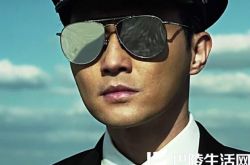 张智霖冲上云霄2劲爆登场 袁咏仪老公化身制服诱惑引尖叫 