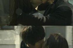 热门韩剧邻家花美男结局 尹施允朴信惠深情接吻 