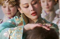 龙门飞甲张馨予惊艳出场 获赞“中国版埃及艳后” 