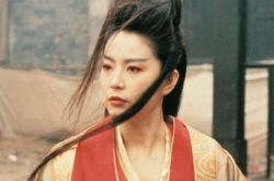 林青霞东方不败演员表介绍 出席外孙满月酒获封“最靓外婆” 