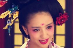 佟丽娅演的古装电视剧《梦回唐朝》 成打酱油主配身份引争论 