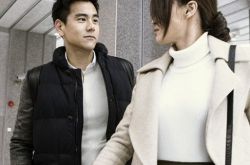 剩者为王傲娇萌妻领衔登陆电视台 打造节日里的私家影院 